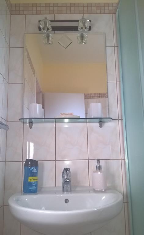 Pongracz Apartman Zirc Luaran gambar