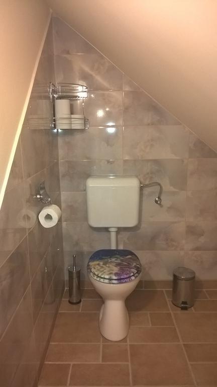 Pongracz Apartman Zirc Luaran gambar