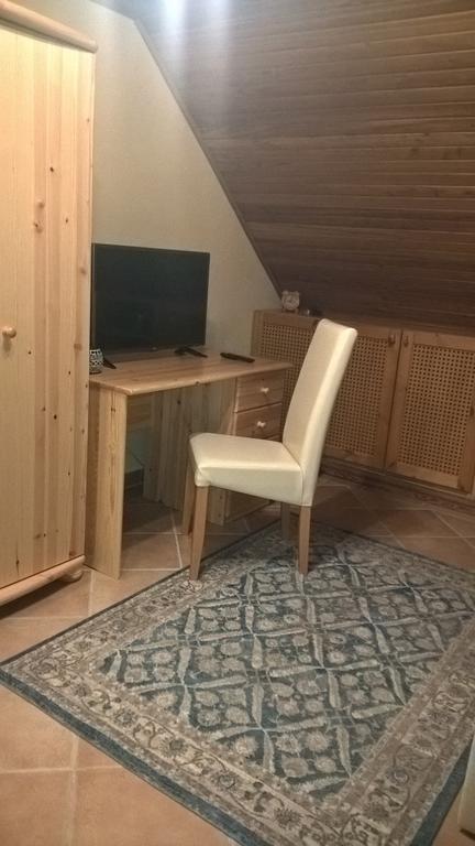 Pongracz Apartman Zirc Luaran gambar